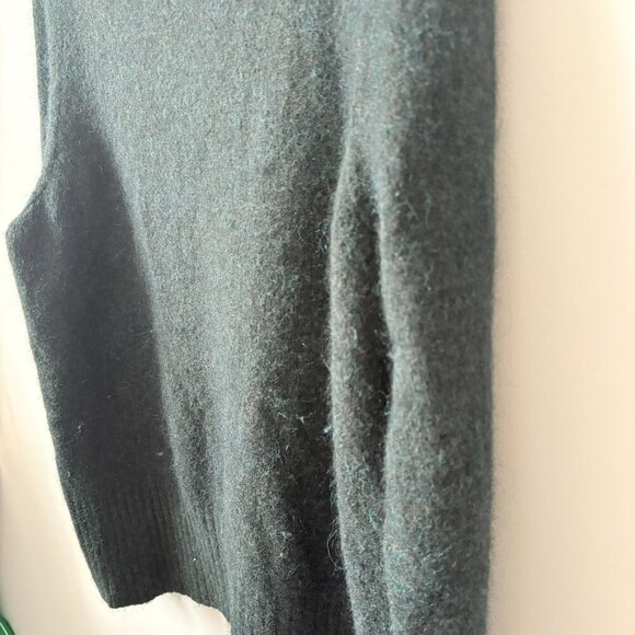 Aritzia Group by Babaton Plutarch Sweater Alpaca Turtleneck Dark Green Small - Picture 5 of 8